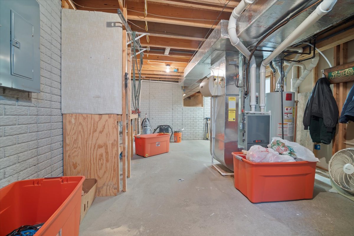 400 Park Pl Drive Normal, IL 61761 - Photo 27 of 33