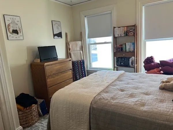 $3,200 | 36 Willow Street, Unit 2, Newton, MA 02459
