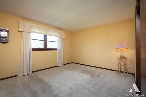 $419,000 | 10614 South 84th Avenue, Palos Hills, IL 60465