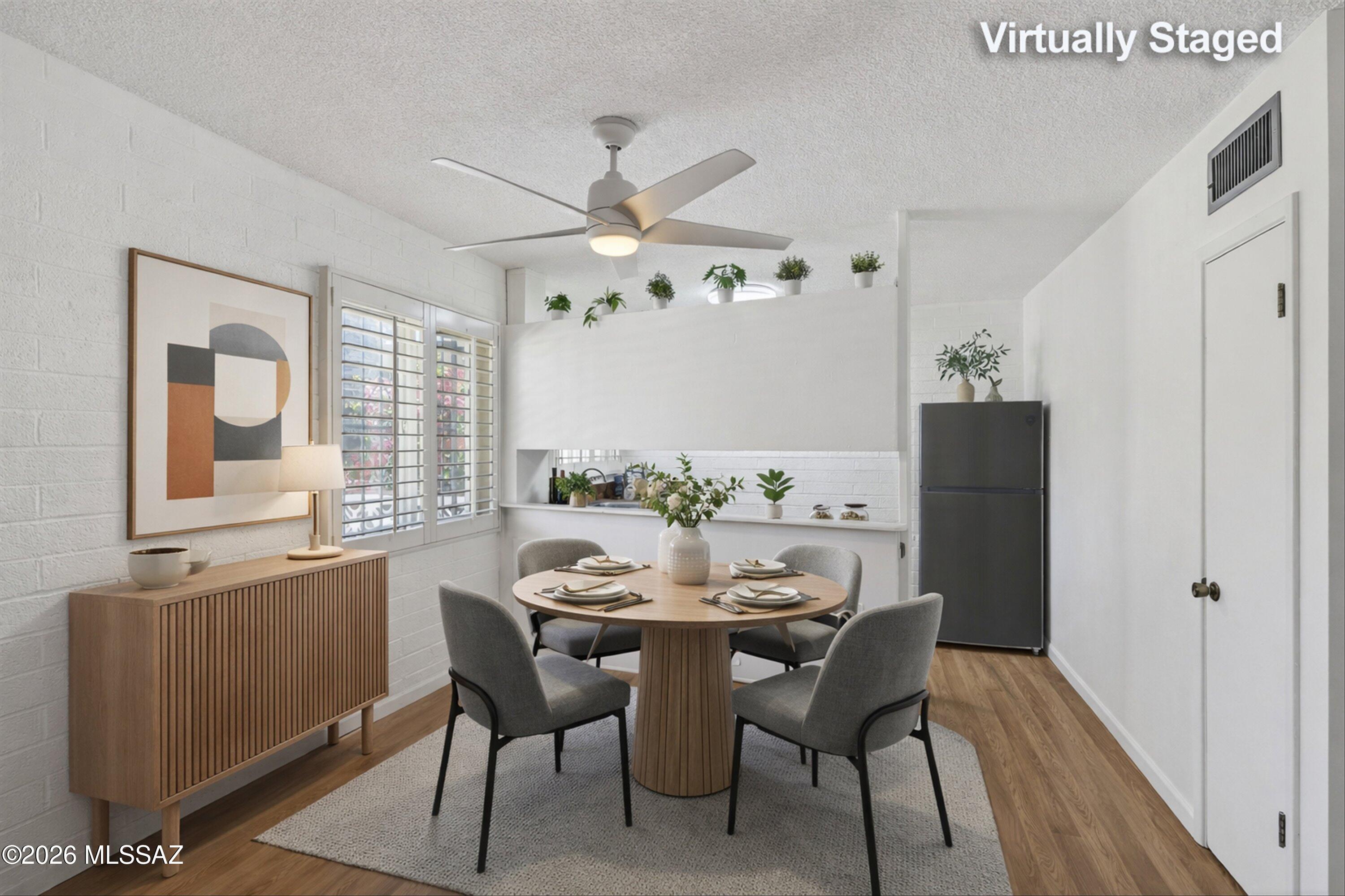 5901 North Oracle Road, Unit 24 Tucson, AZ 85704 - Photo 6 of 32 Staged Dining Area