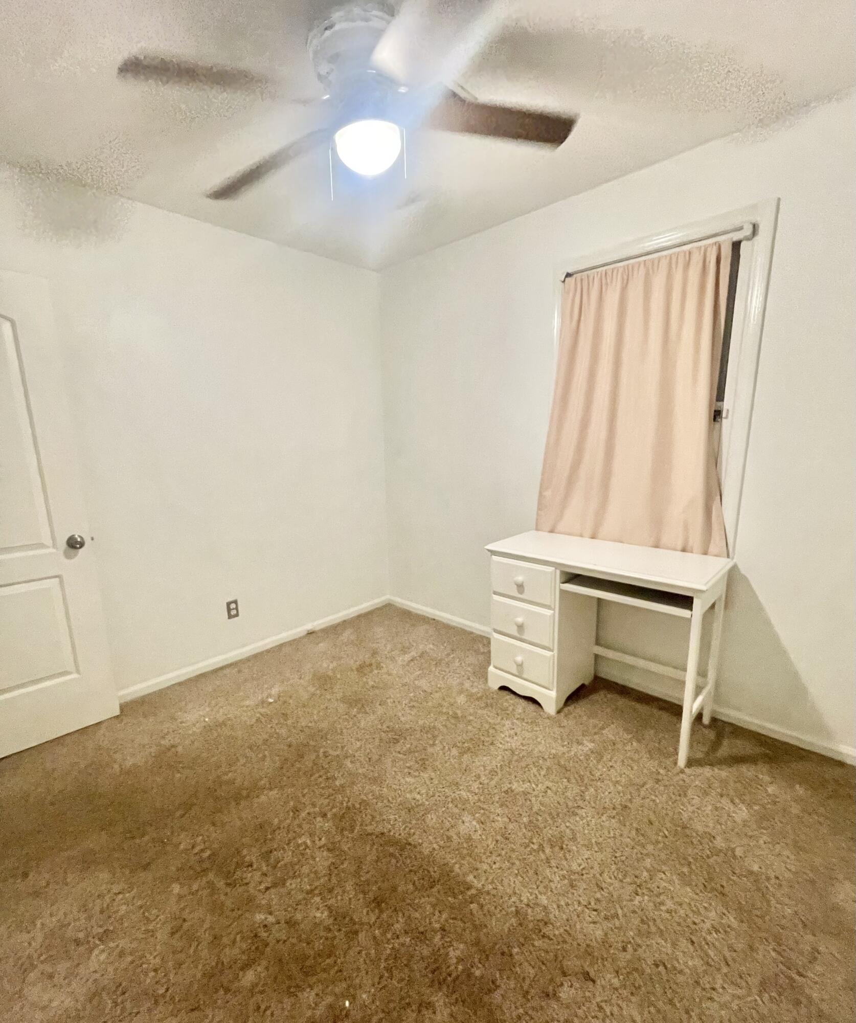 677 Buckhall Court, Unit C Mount Pleasant, SC 29464 - Photo 8 of 12 IMG_2502