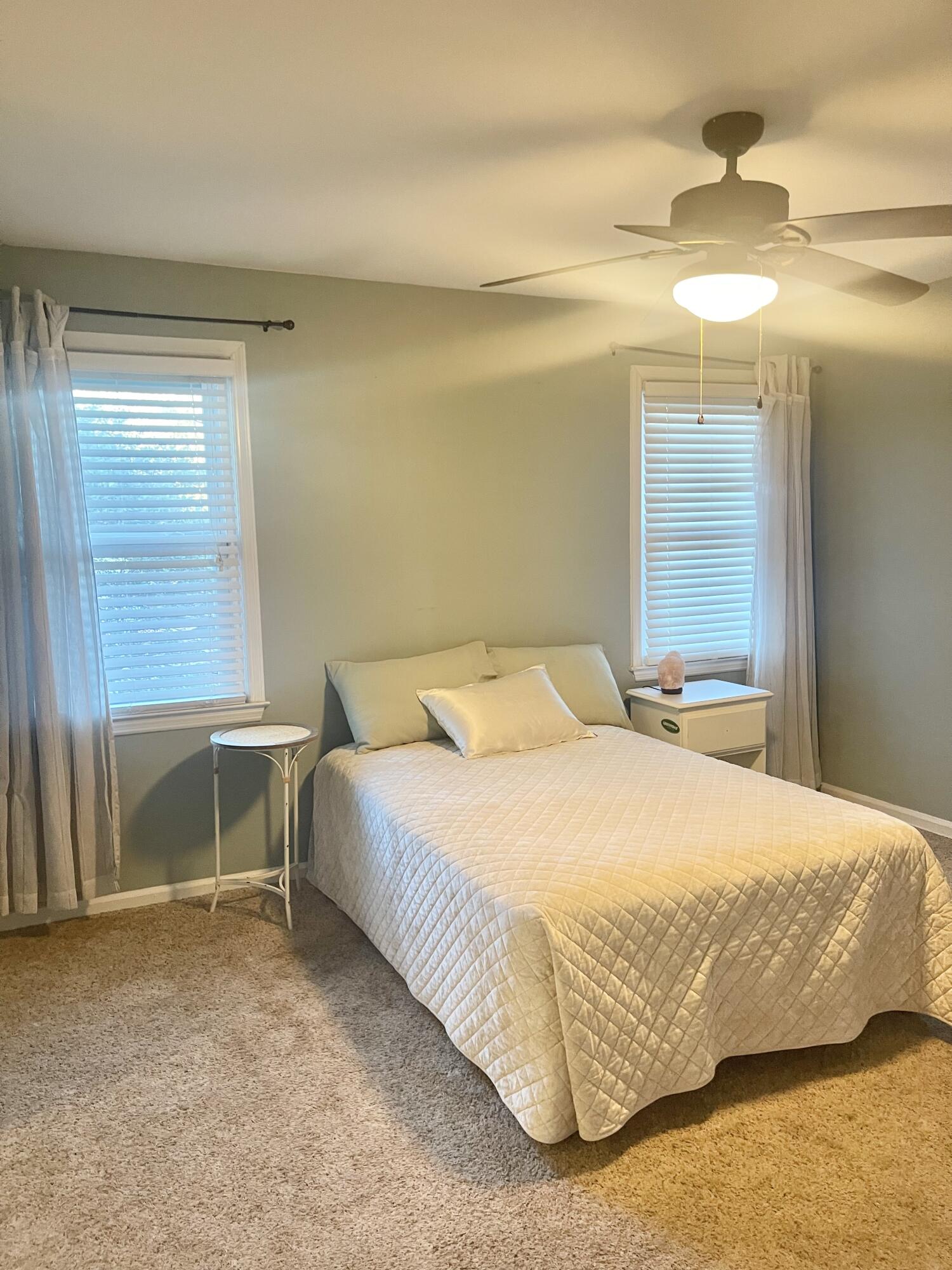 677 Buckhall Court, Unit C Mount Pleasant, SC 29464 - Photo 9 of 12 IMG_2496