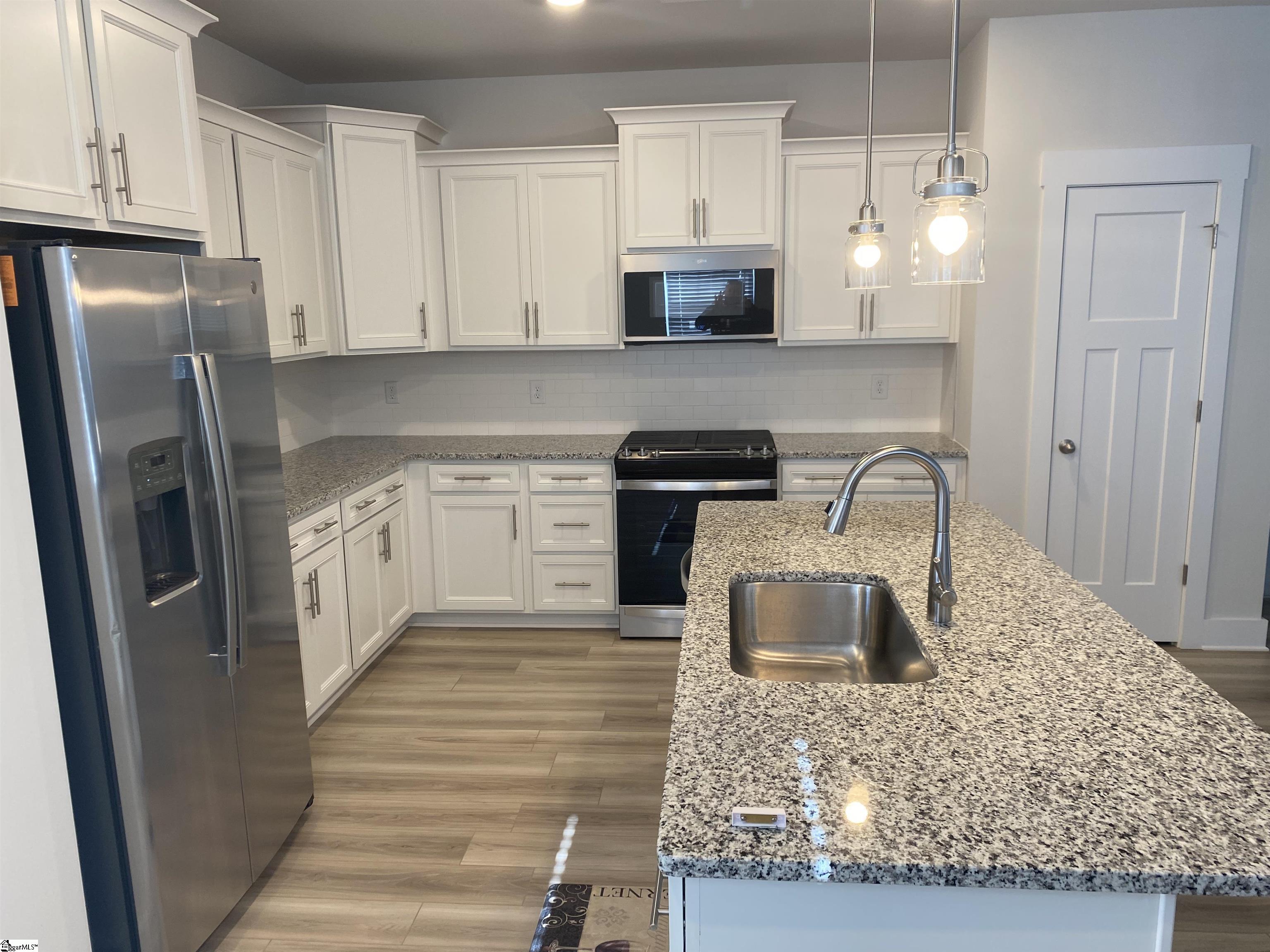 227 Rosecroft Drive Easley, SC 29642 - Photo 4 of 16