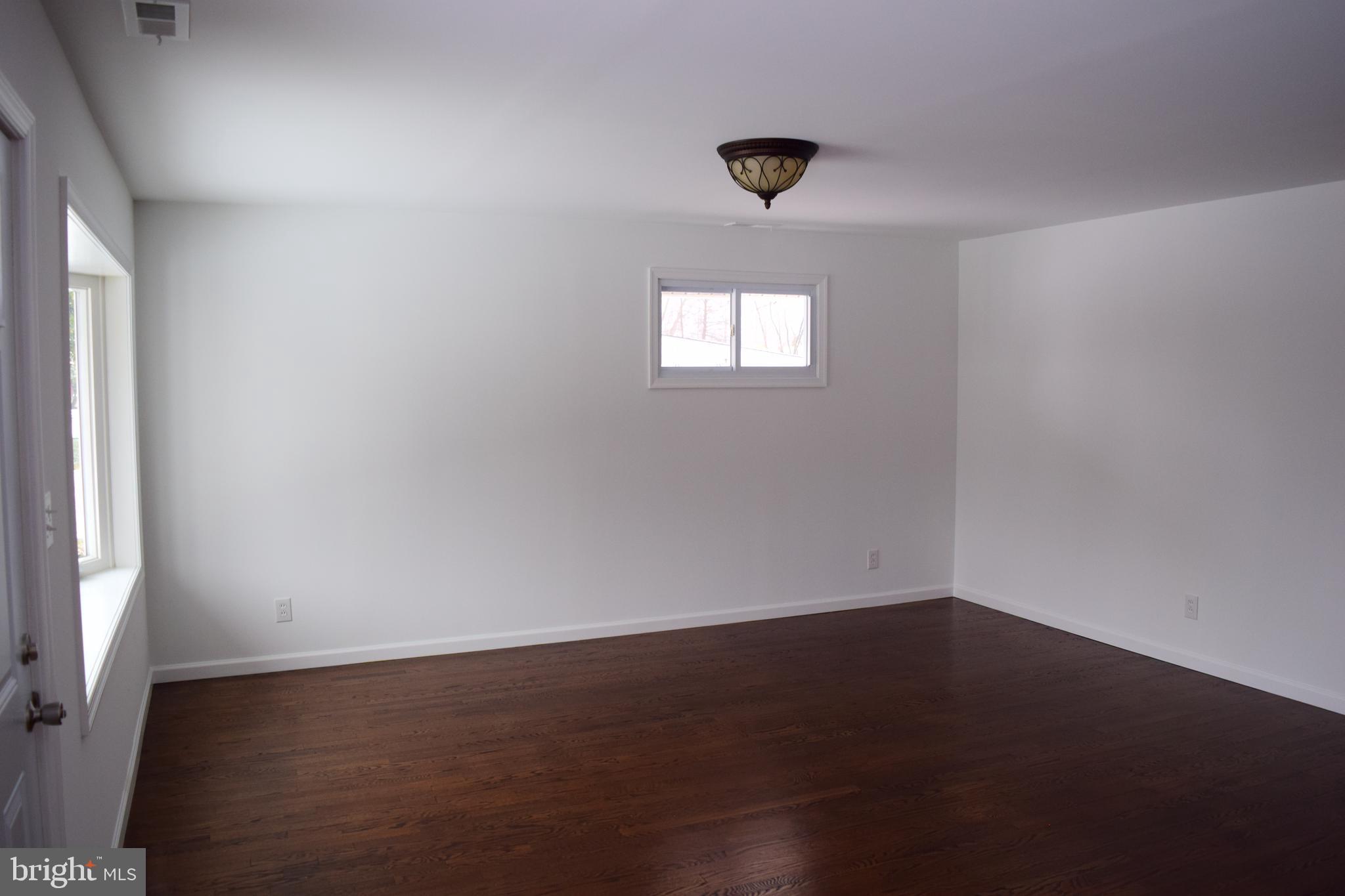 20 Larkin Road Burlington, NJ 08016 - Photo 6 of 20 Gallery Image 6
