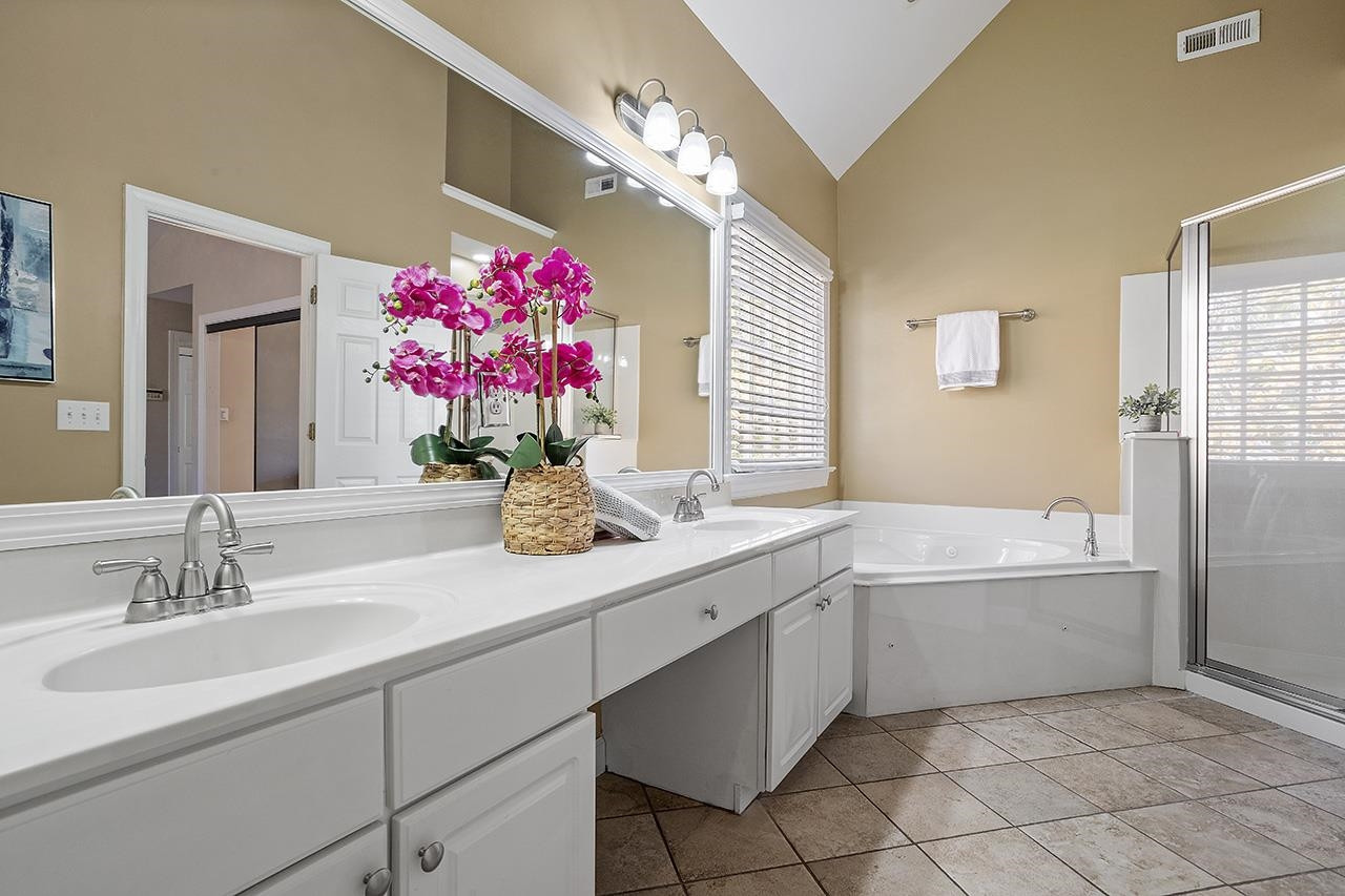2433 Sunnystone Way Raleigh, NC 27613 - Photo 29 of 33 Photo 29
