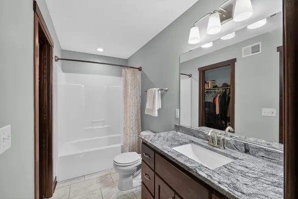 $414,900 | 3907 Sunnydale Lane Southeast, Rochester, MN 55904