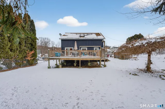 $359,900 | 18 Cadbury Place, Naugatuck, CT 06770