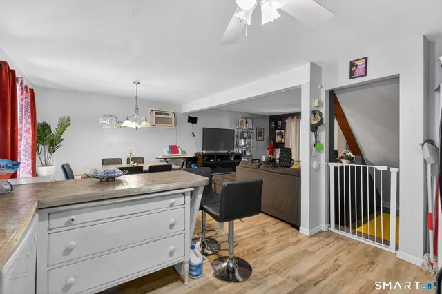 $359,900 | 18 Cadbury Place, Naugatuck, CT 06770