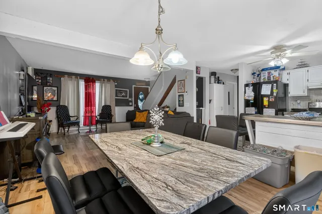 $359,900 | 18 Cadbury Place, Naugatuck, CT 06770