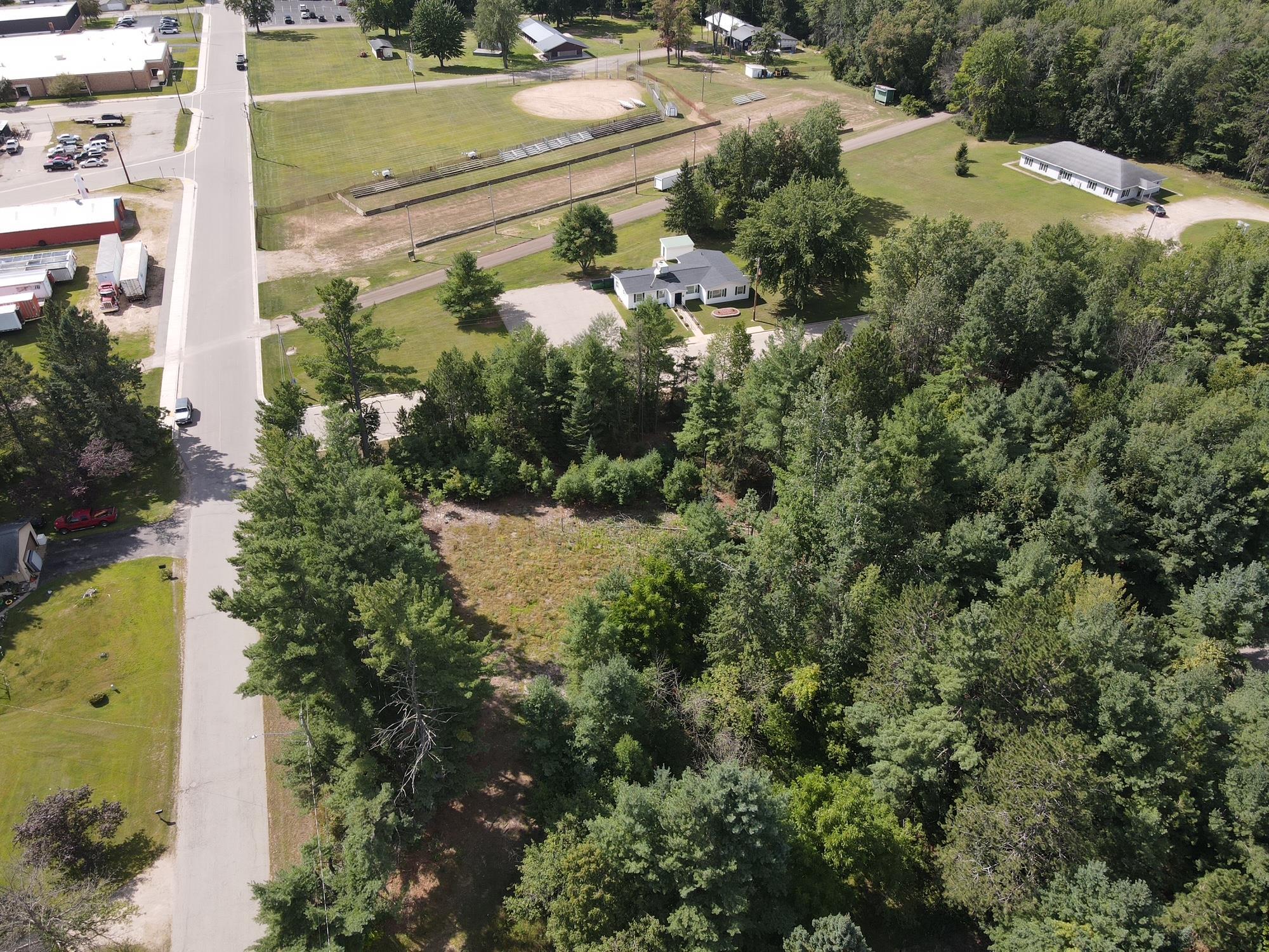 606 East Brook Street Suring, WI 54174 - Photo 10 of 11