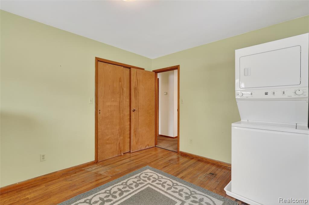 4021 Triwood Road Bridgeport, MI 48722 - Photo 14 of 32 Gallery Image 14