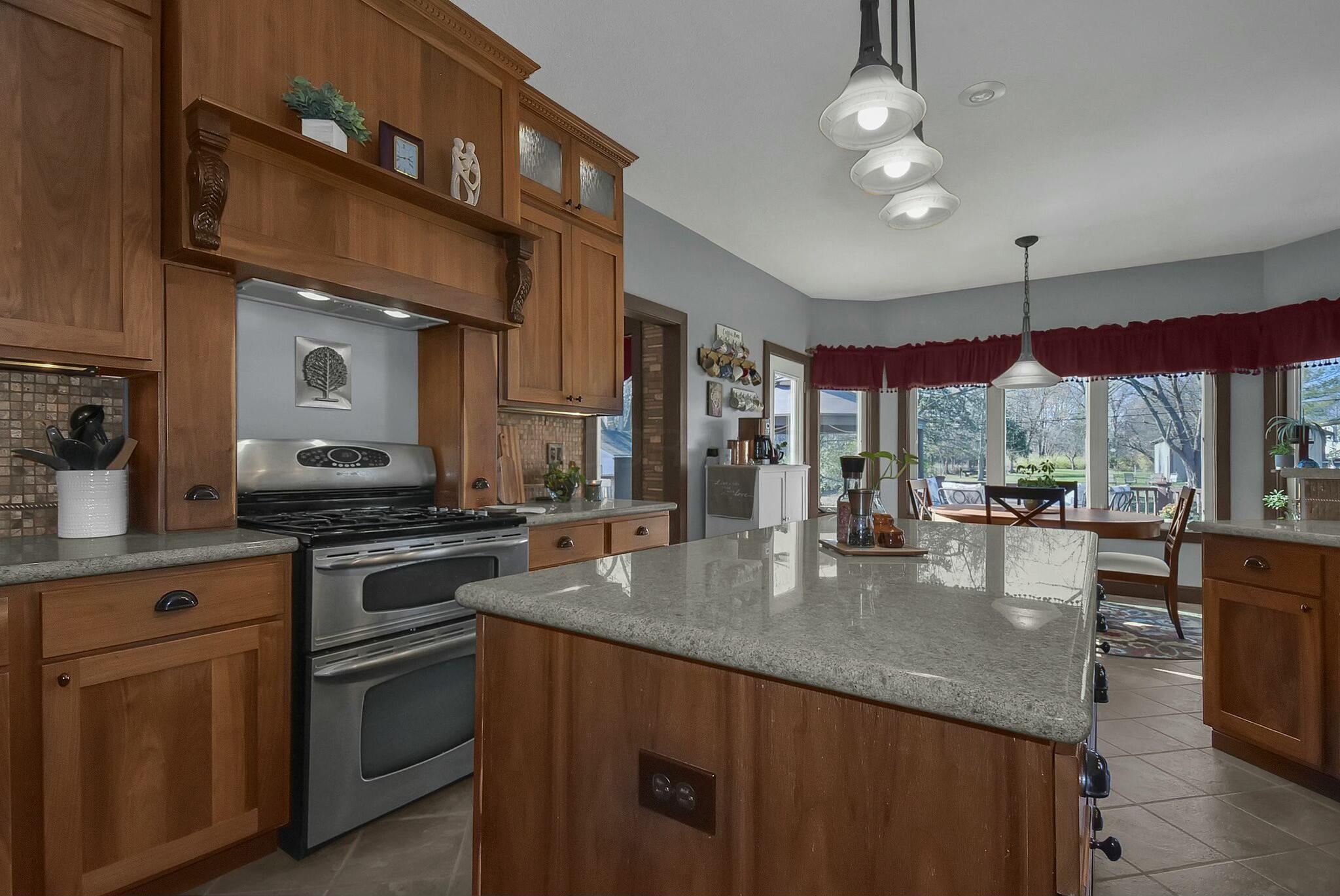 3533 Leap Road Hilliard, OH 43026 - Photo 18 of 59 Kitchen