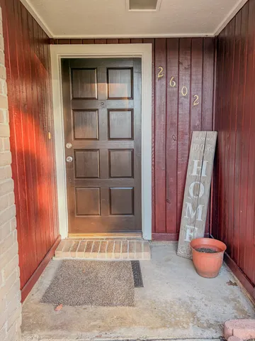 a view of an entryway of a house