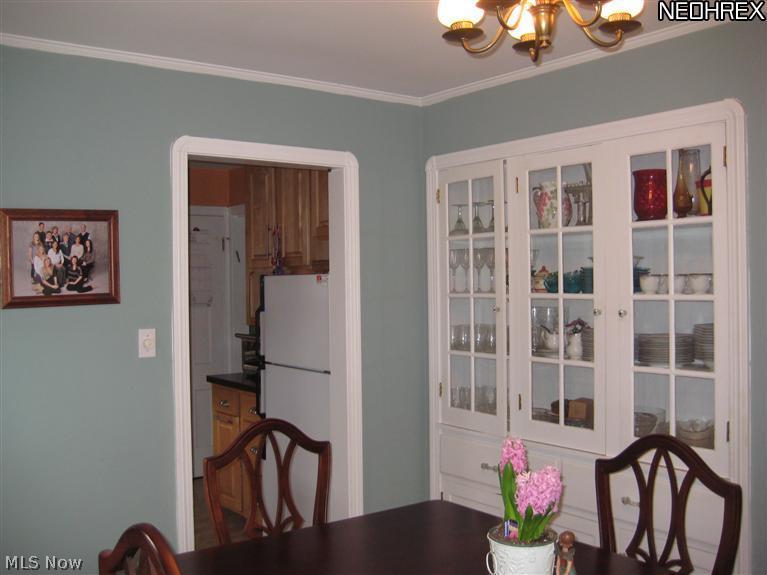 1579 Laclede Road South Euclid, OH 44121 - Photo 7 of 14