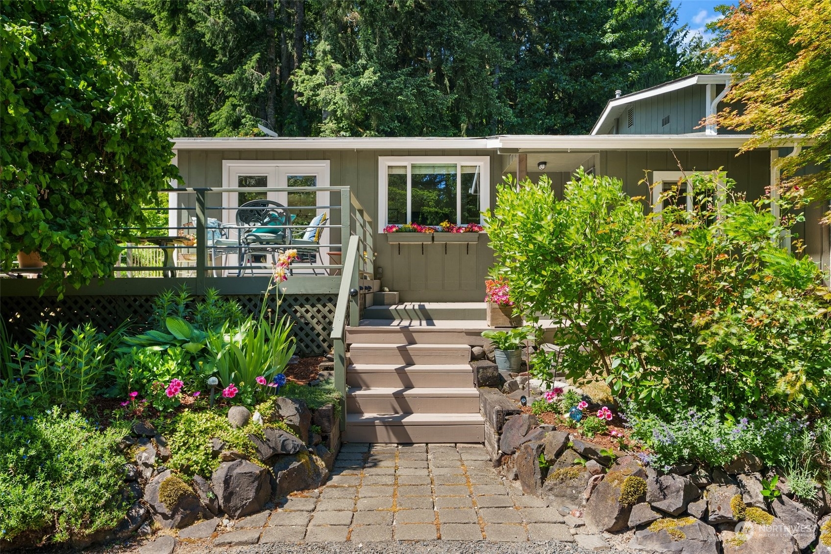 1031 Bunker Creek Road Chehalis, WA 98532 - Photo 2 of 36 a front view of a house with garden