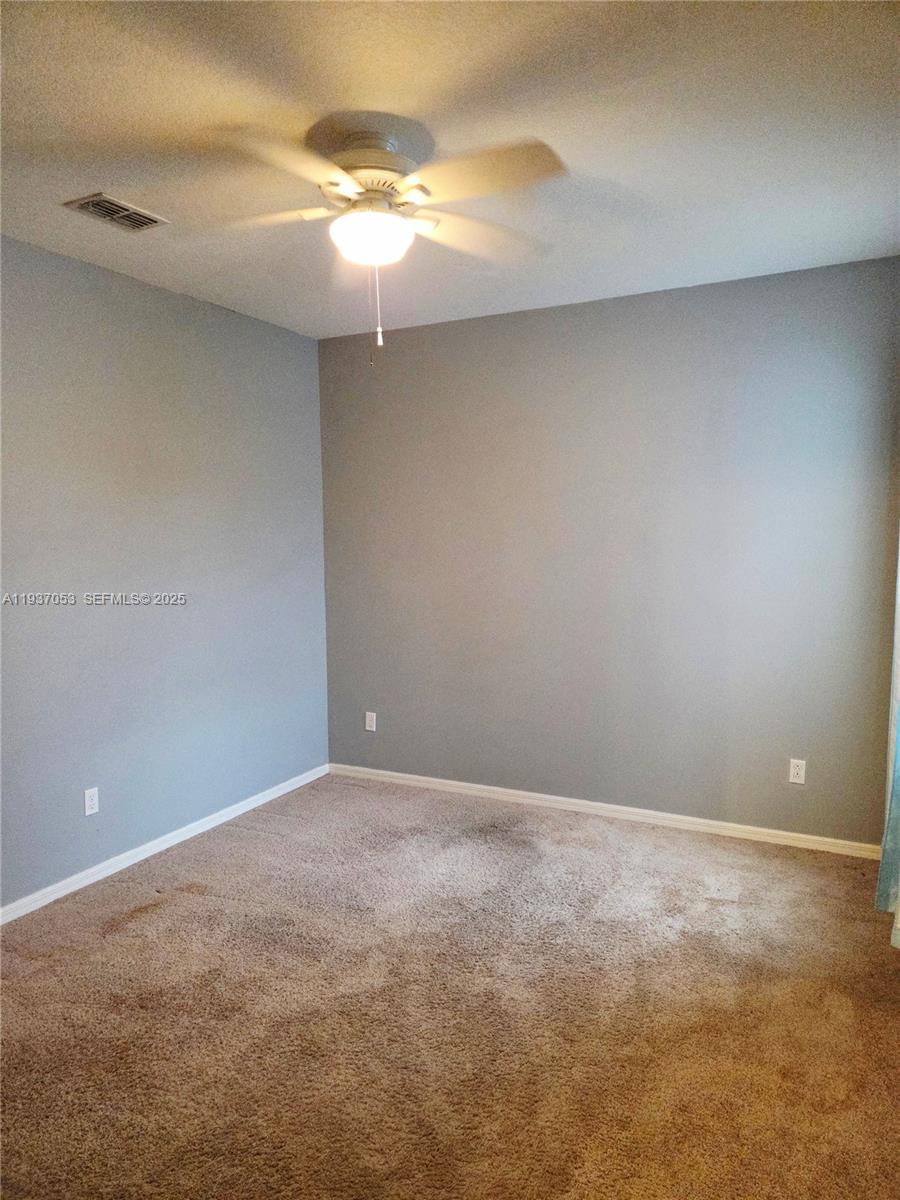9181 Shepton Street, Unit 9181 Orlando, FL 32825 - Photo 29 of 41 a view of an empty room