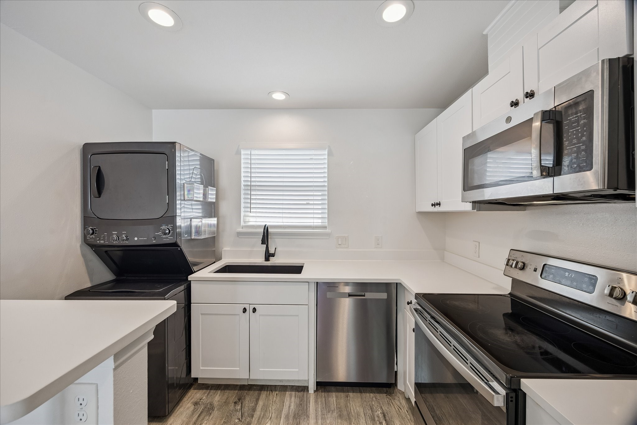 2610 Cochran Street Houston, TX 77009 - Photo 10 of 15