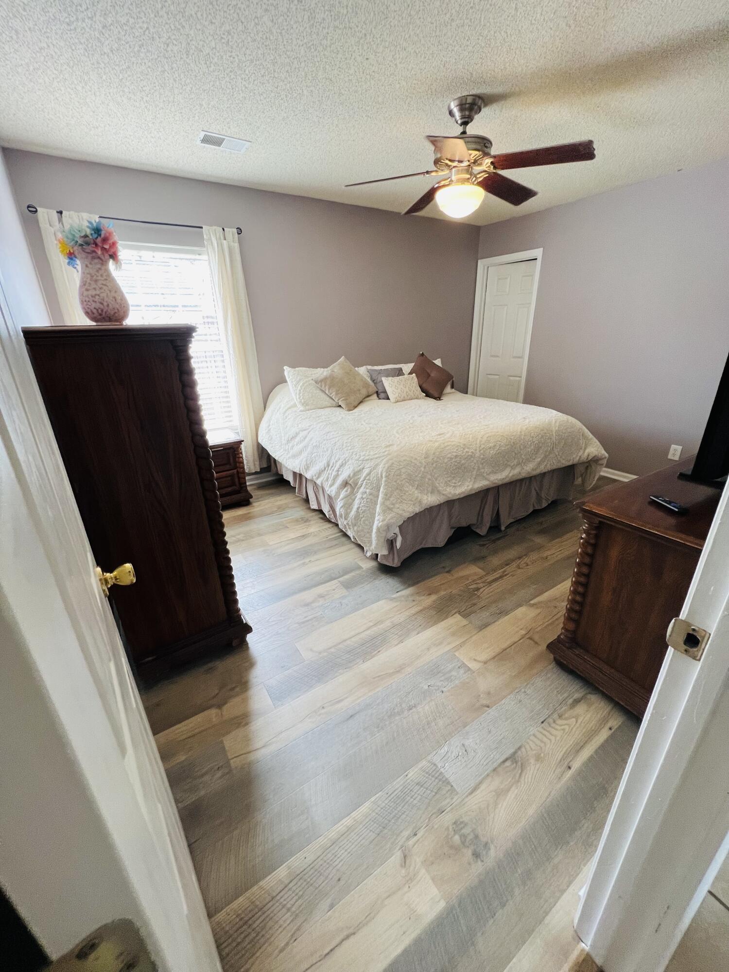 125 Tyron Road Summerville, SC 29483 - Photo 12 of 21 IMG_2547