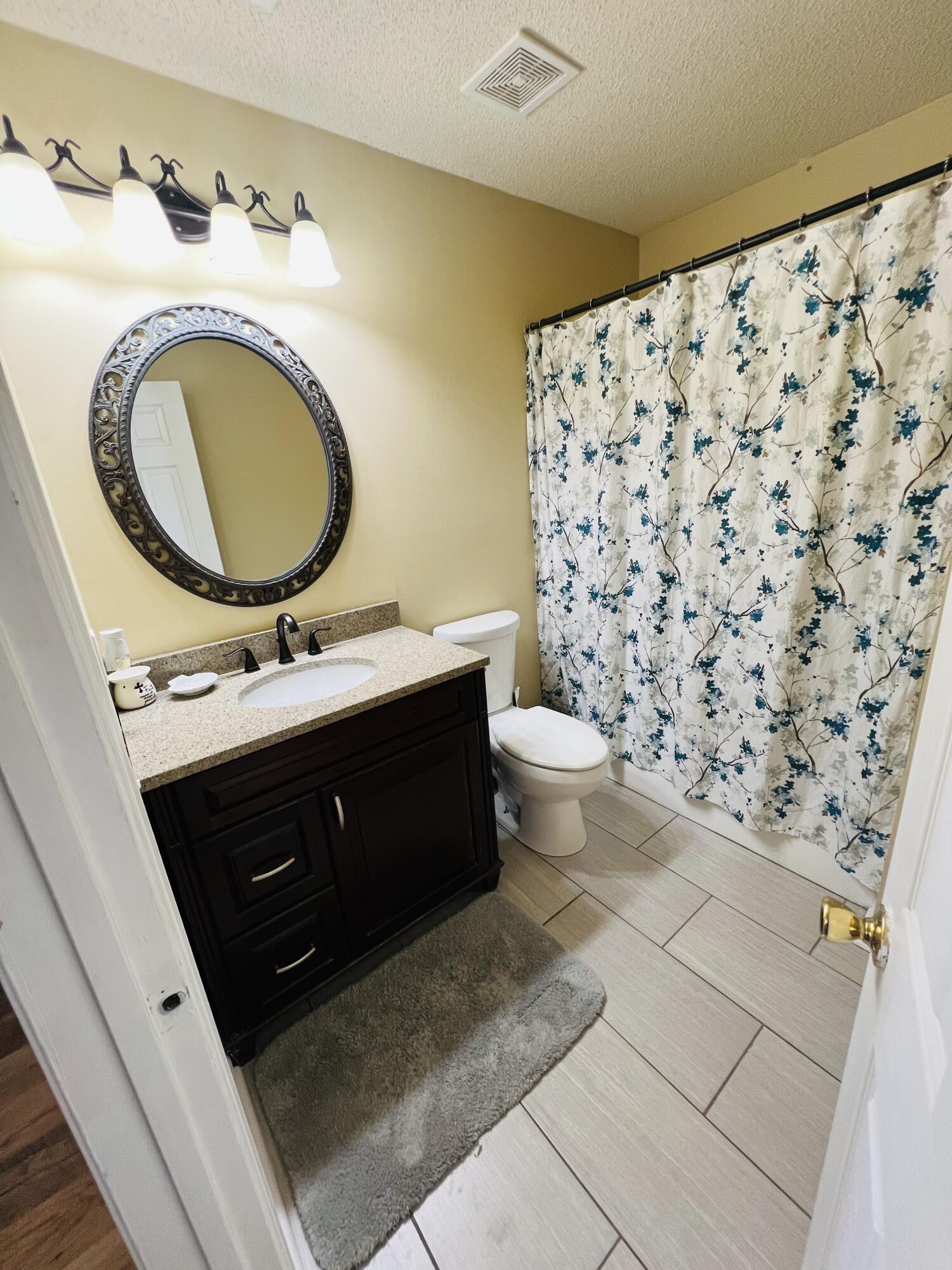 125 Tyron Road Summerville, SC 29483 - Photo 15 of 21 IMG_2548