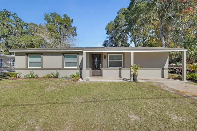 $284,900 | 1015 East Howry Avenue, Deland, FL 32724