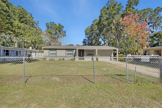 $284,900 | 1015 East Howry Avenue, Deland, FL 32724