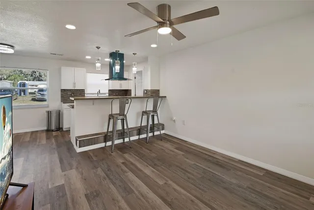 $284,900 | 1015 East Howry Avenue, Deland, FL 32724