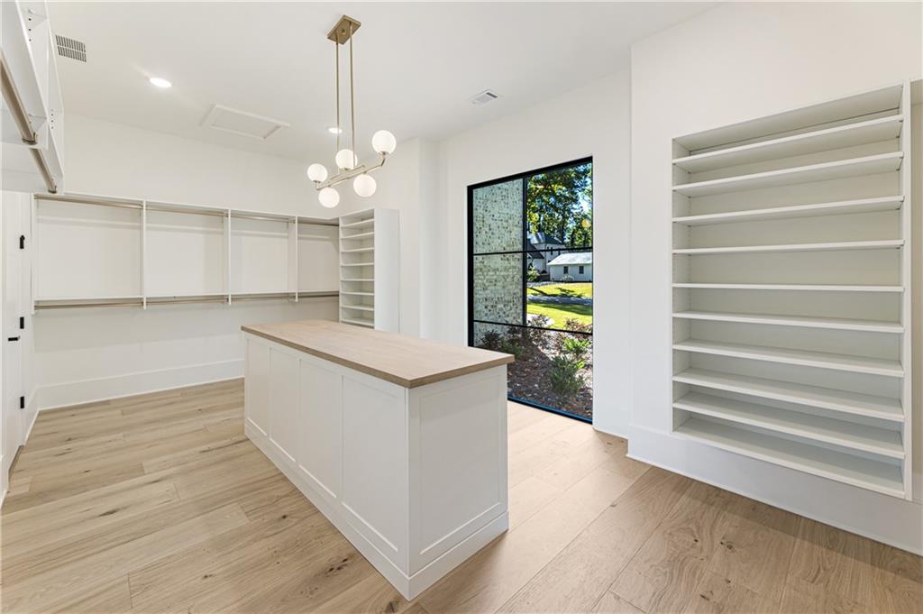 141 N Trace Alpharetta, GA 30009 - Photo 47 of 92