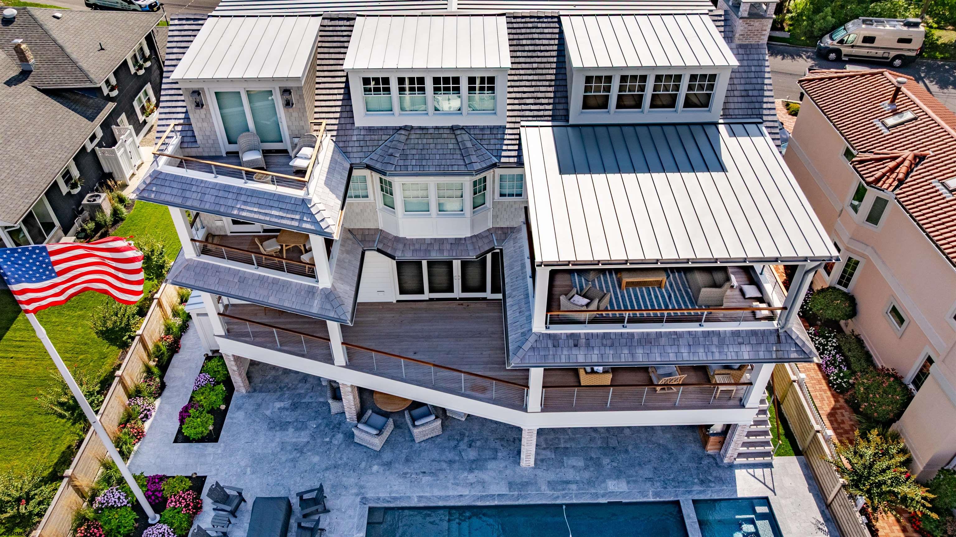 55 Walnut Road Ocean City, NJ 08226 - Photo 66 of 72 an aerial view of a house with pool and porch