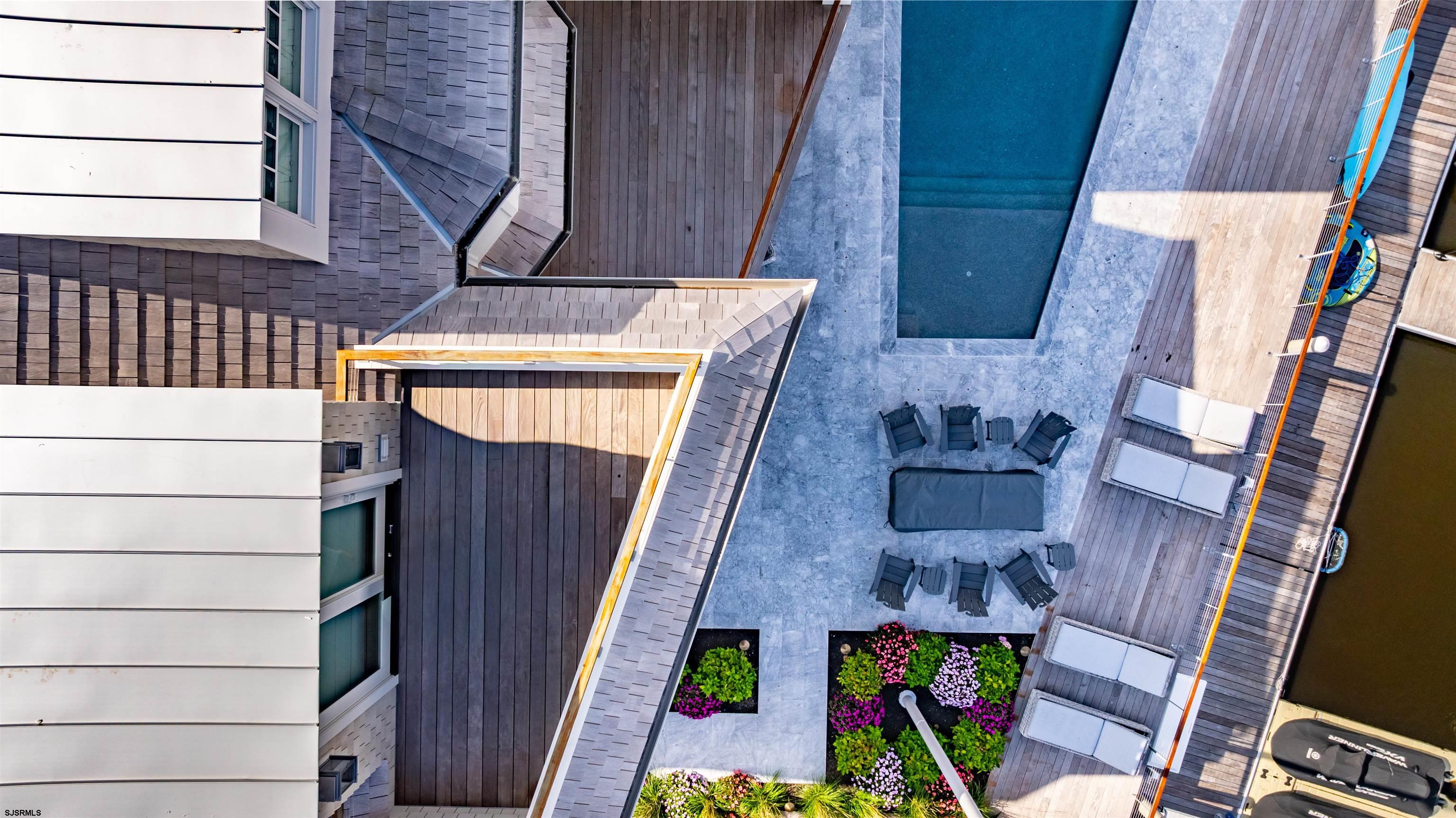 55 Walnut Road Ocean City, NJ 08226 - Photo 67 of 72 a view of an outdoor space with a sink