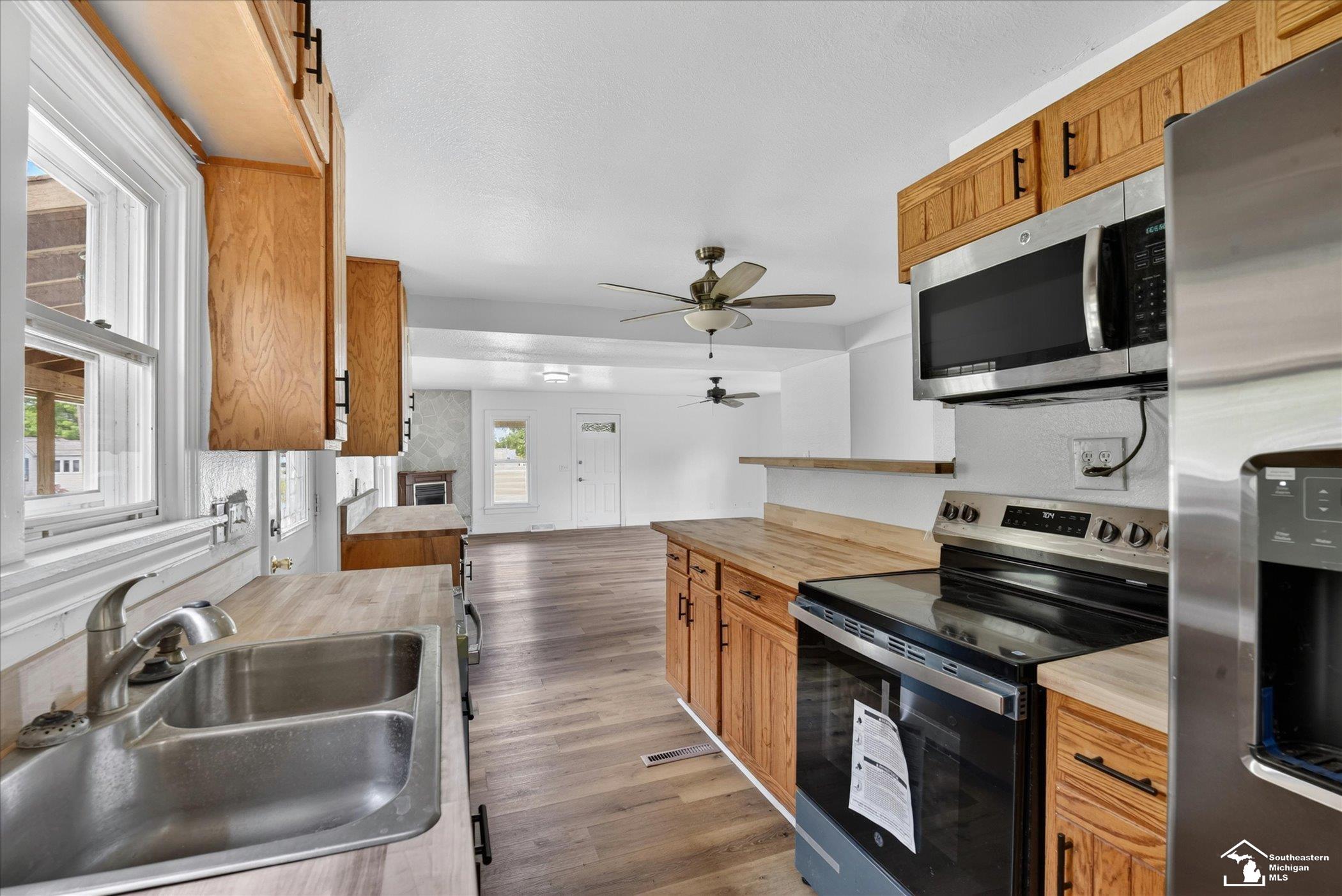 5813 West Temperance Road Ottawa Lake, MI 49267 - Photo 16 of 45