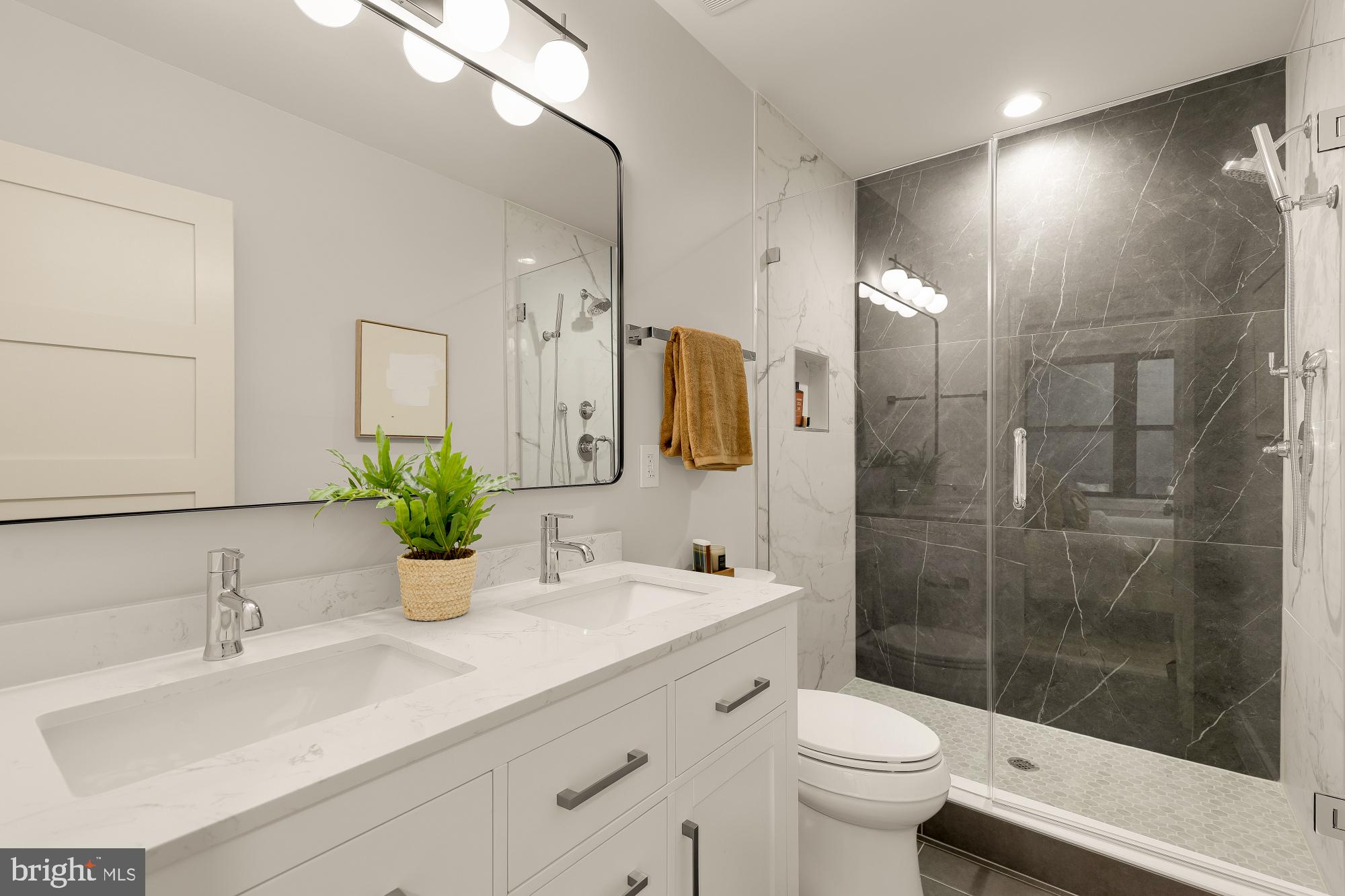 647 G Street Southeast, Unit 1 Washington, DC 20003 - Photo 20 of 32