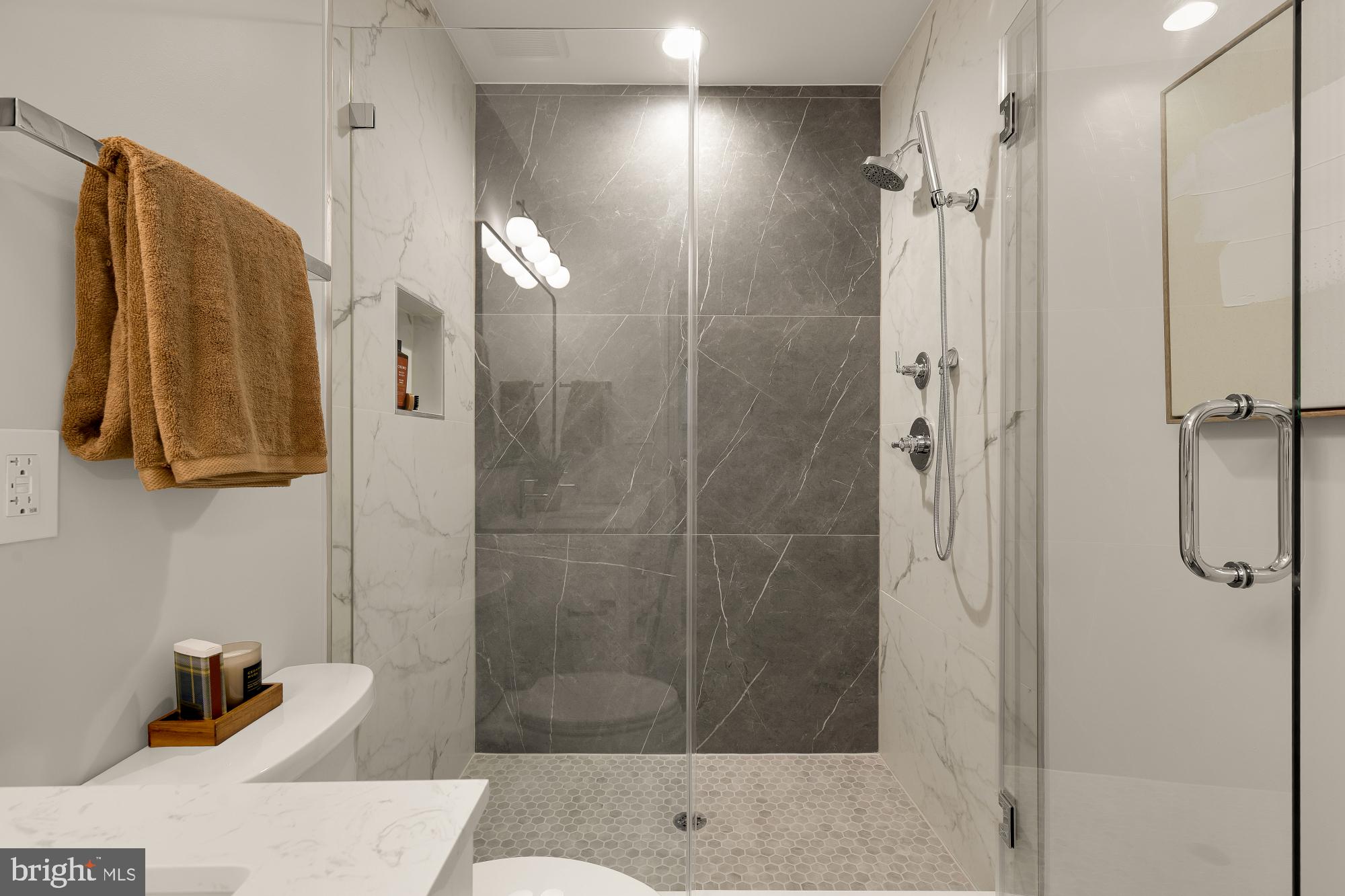 647 G Street Southeast, Unit 1 Washington, DC 20003 - Photo 21 of 32