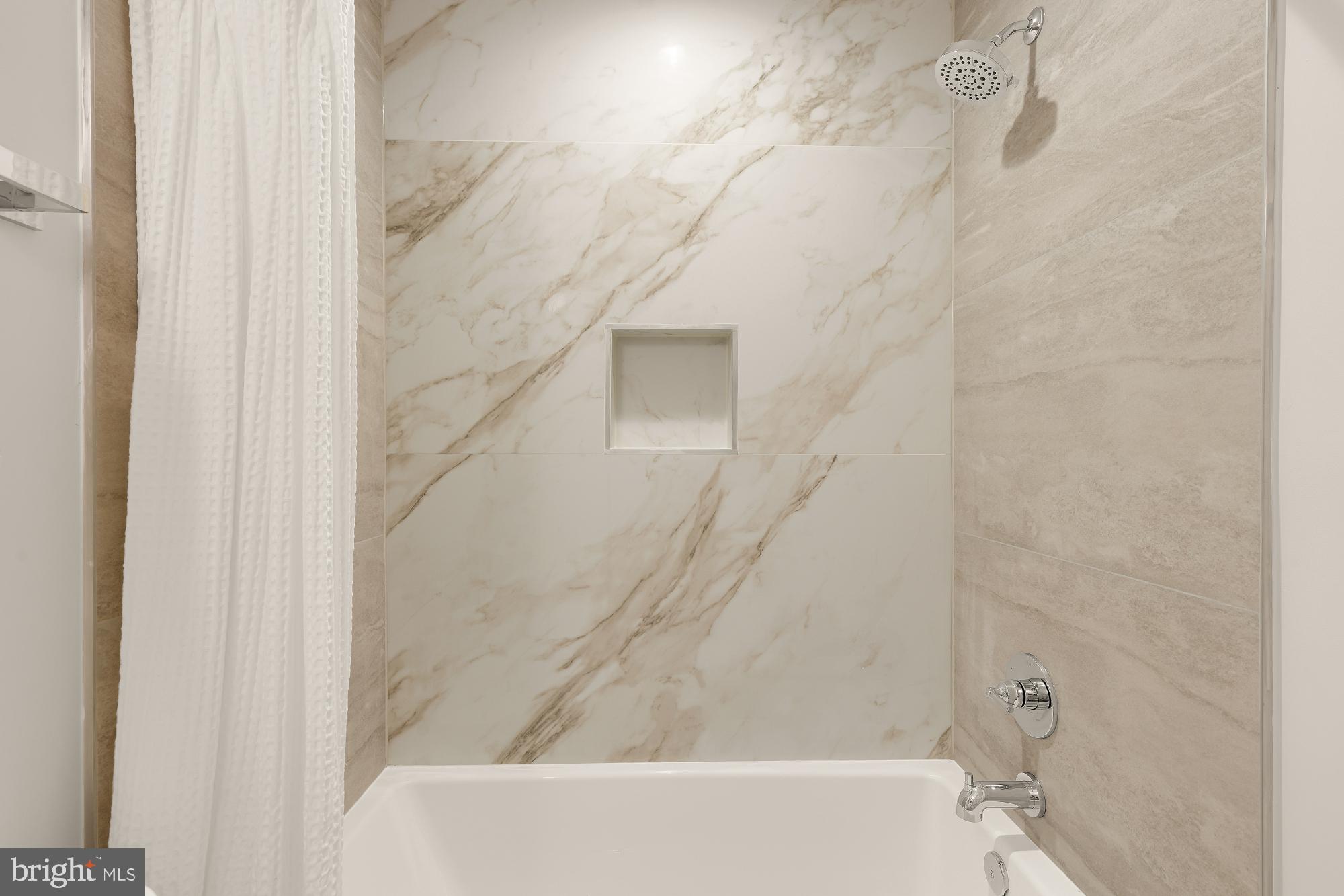 647 G Street Southeast, Unit 1 Washington, DC 20003 - Photo 28 of 32