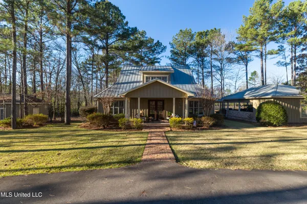 $950,000 | 35 Boggy Hollow Road, Purvis, MS 39475