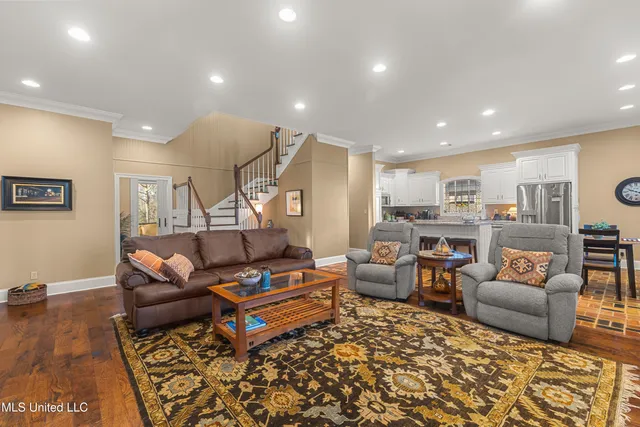 $979,900 | 35 Boggy Hollow Road, Purvis, MS 39475