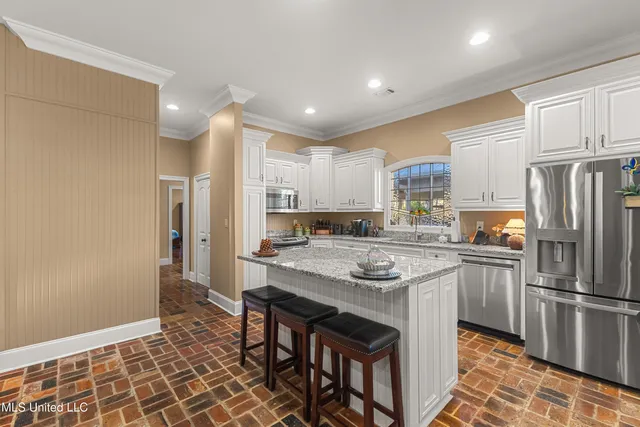 $979,900 | 35 Boggy Hollow Road, Purvis, MS 39475