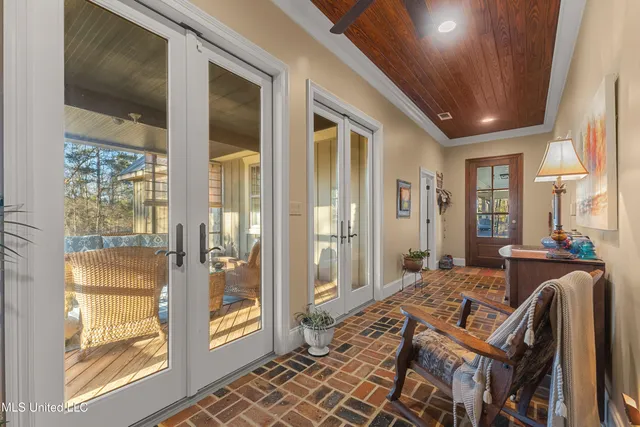 $979,900 | 35 Boggy Hollow Road, Purvis, MS 39475