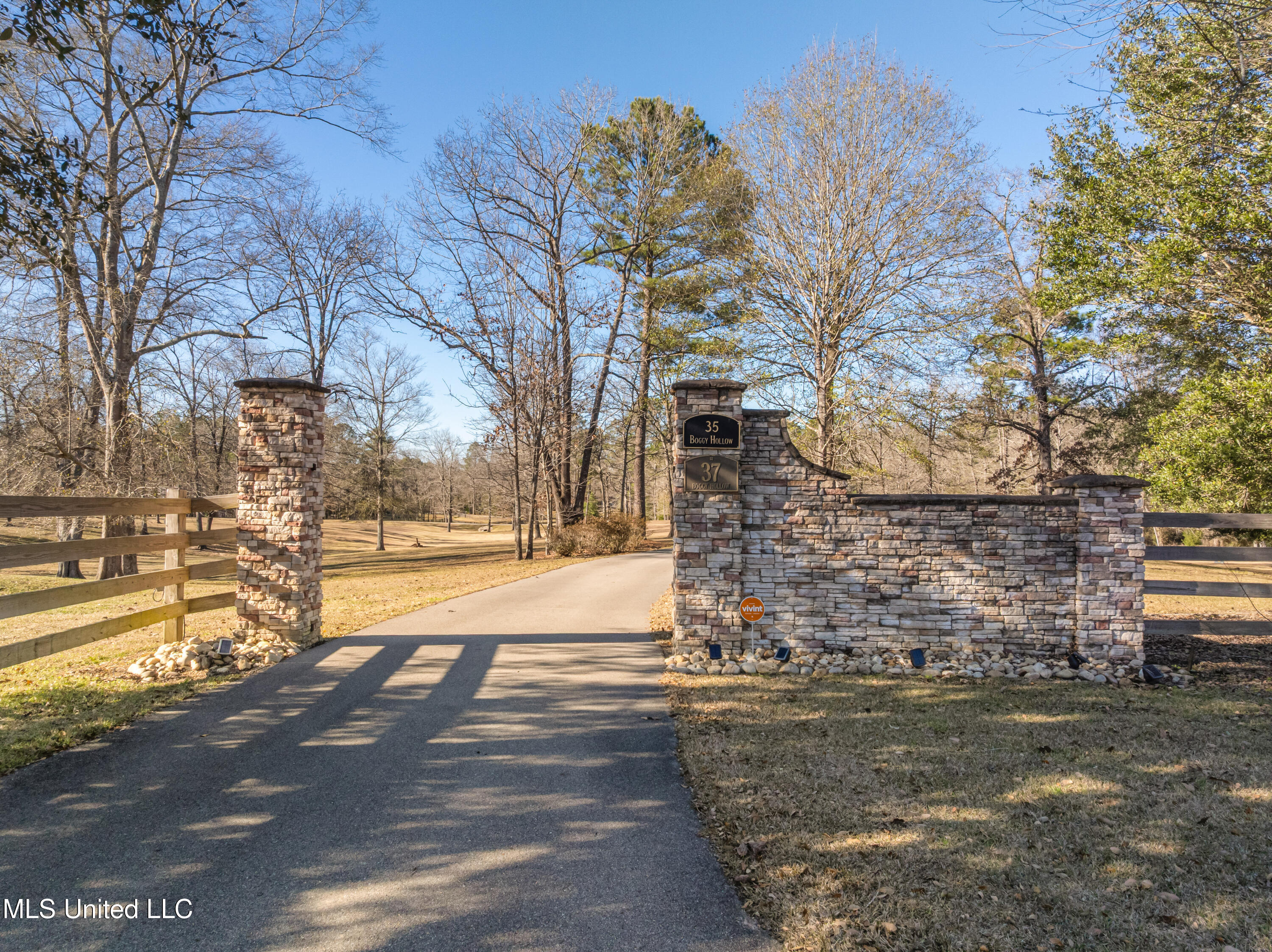 35 Boggy Hollow Road Purvis, MS 39475 - Photo 4 of 92 35_Boggy_Hollow_Rd-4