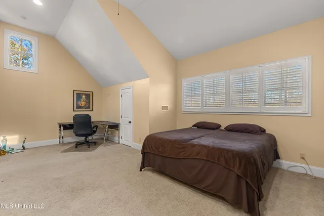 $979,900 | 35 Boggy Hollow Road, Purvis, MS 39475