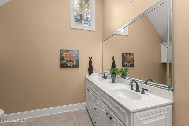 $979,900 | 35 Boggy Hollow Road, Purvis, MS 39475