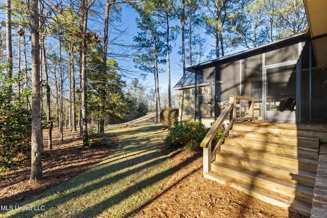 $979,900 | 35 Boggy Hollow Road, Purvis, MS 39475