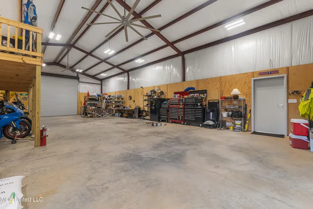 $979,900 | 35 Boggy Hollow Road, Purvis, MS 39475