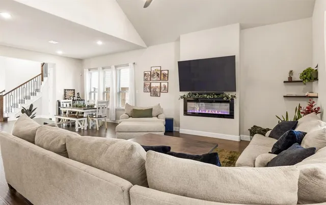 $744,999 | 2270 English Ivy Road, Frisco, TX 75033