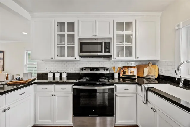 $635,500 | 1640 48th Street, Sacramento, CA 95819