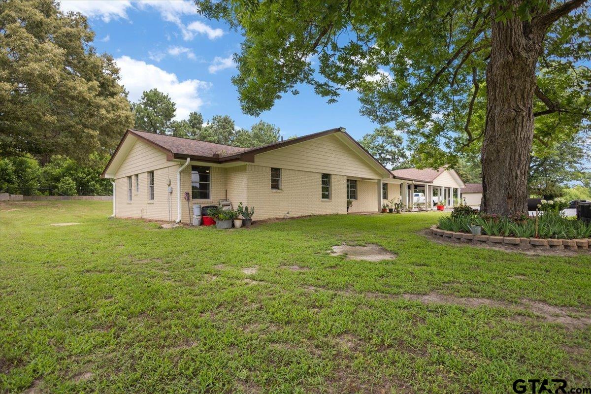 514 East Doc Dodson Street East Naples, TX 75568 - Photo 36 of 39