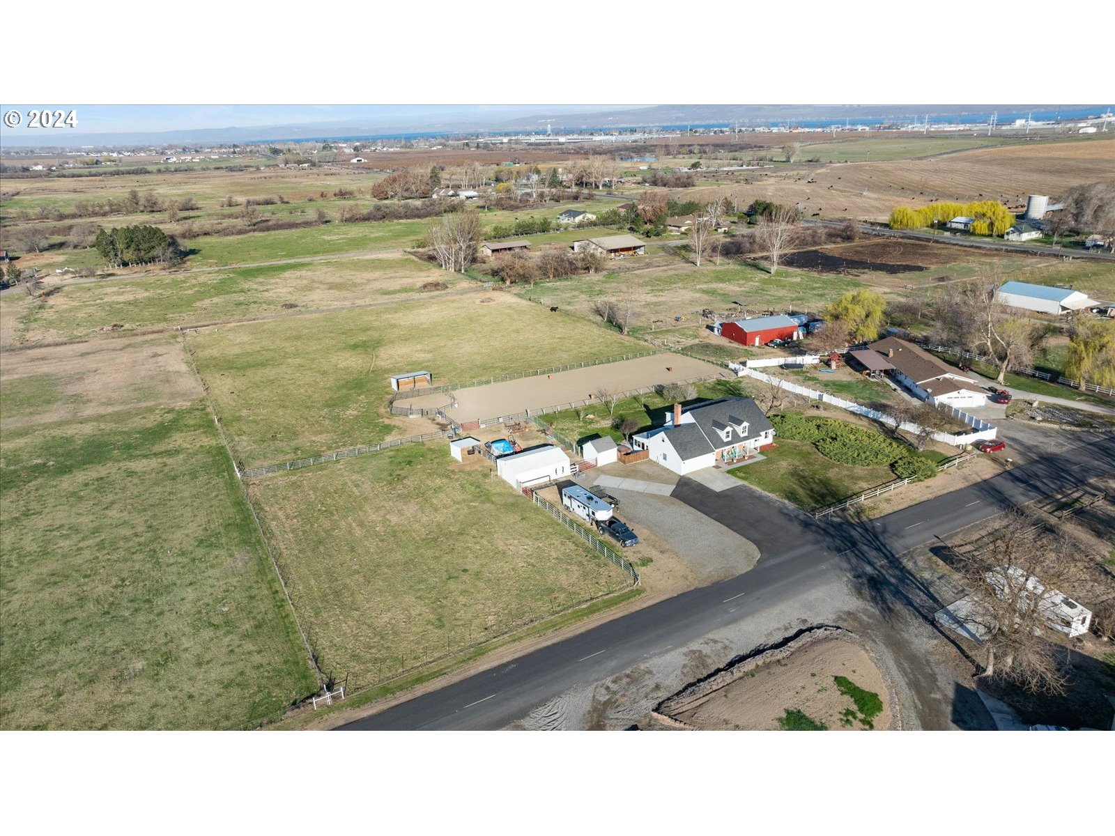 78826 Eastregaard Road Boardman, OR 97818 - Photo 3 of 32 Gallery Image 3