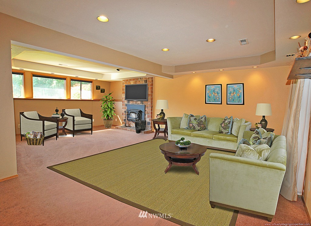 17802 30th Drive Southeast Bothell, WA 98012 - Photo 3 of 15 Gallery Image 3