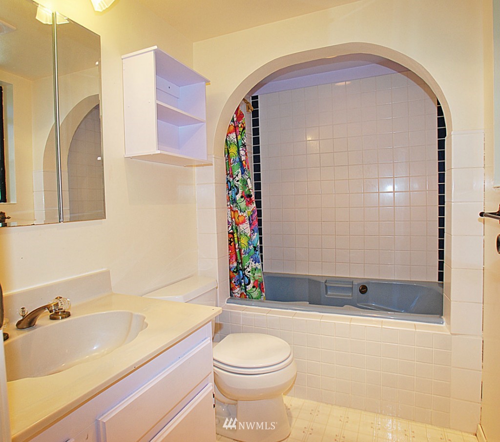 17802 30th Drive Southeast Bothell, WA 98012 - Photo 7 of 15 Gallery Image 7