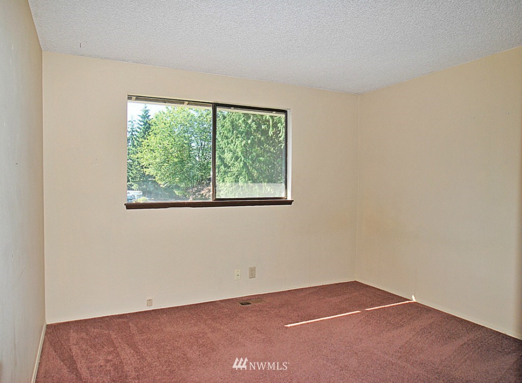 17802 30th Drive Southeast Bothell, WA 98012 - Photo 8 of 15 Gallery Image 8