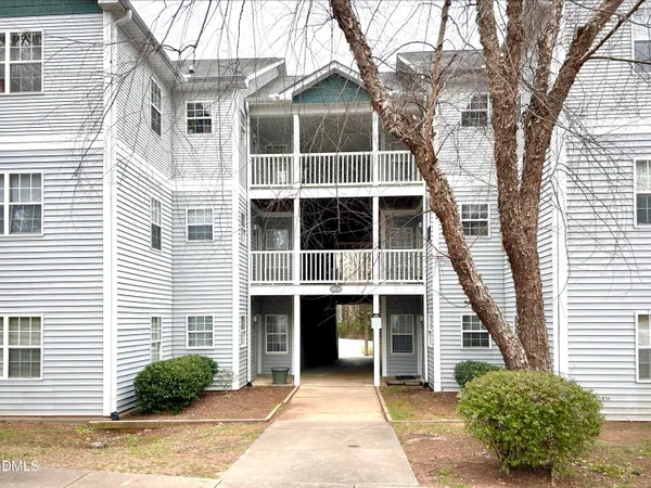 $1,950 | 2000 University Woods Road, Unit 102, Raleigh, NC 27603